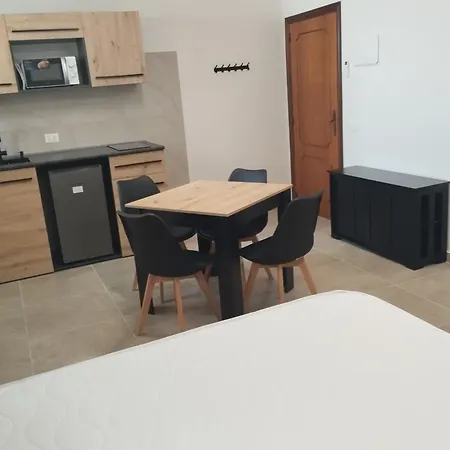 Marezi فندق مبيت وإفطار كوبرا ماريتيما